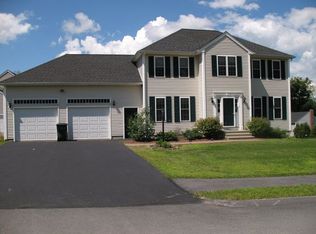 14 Hilltop Farm Rd, Auburn, MA 01501