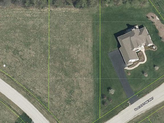 5th image of 9410 Saint Andrews Dr