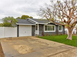 246 Walnut St, Costa Mesa, CA 92627