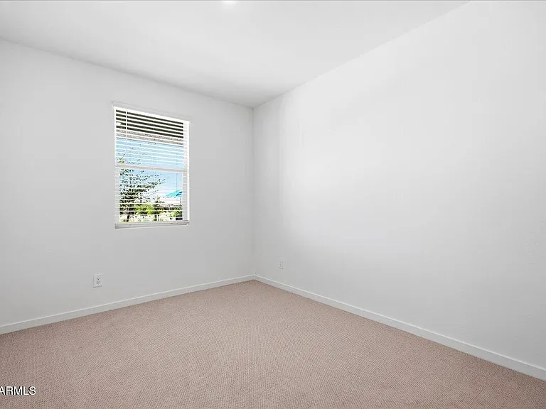 15875 W Cottontail Ln — Photo 54