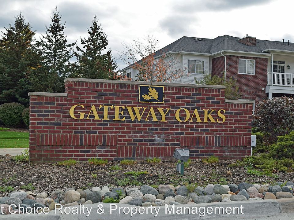 1st image of 5313 Twin Oaks Dr