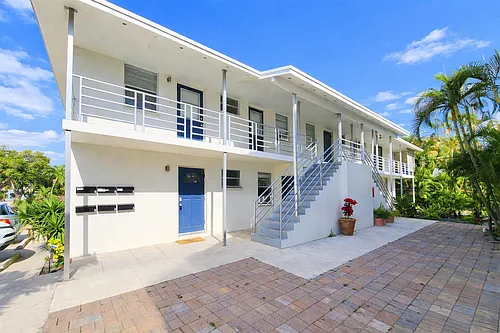 331 Walton Blvd #4 Photo 1