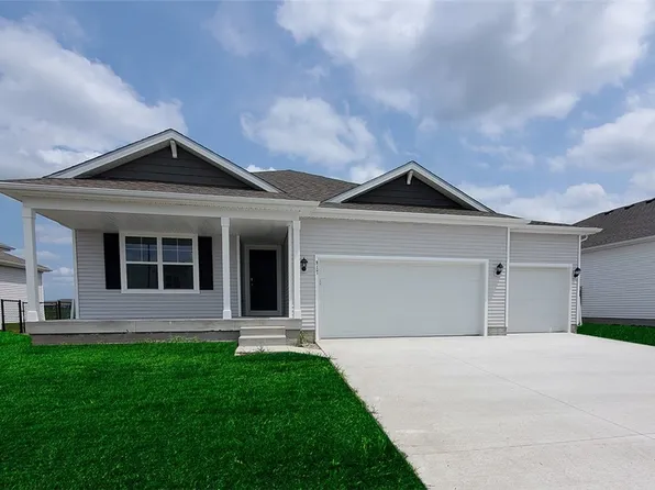3443 10th Ave SW, Altoona, IA 50009