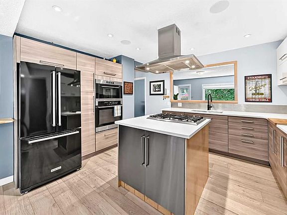 2nd image of 8512 S 33rd Ave NW
