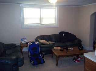 510 N 8th St APT 3, Manhattan, KS 66502