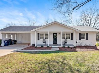 18200 Nantz Rd, Cornelius, NC 28031