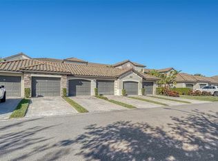 5537 Palmer Cir #201, Bradenton, FL 34211
