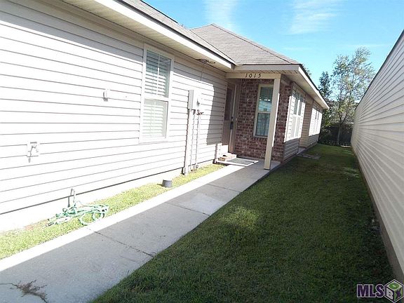 3rd image of 1015 Sedona Pines Dr