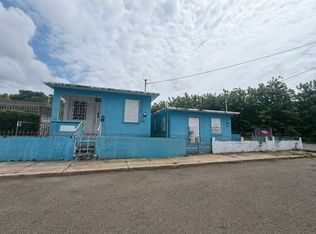 4 Calle Santa Teresa, Arroyo, PR 00714