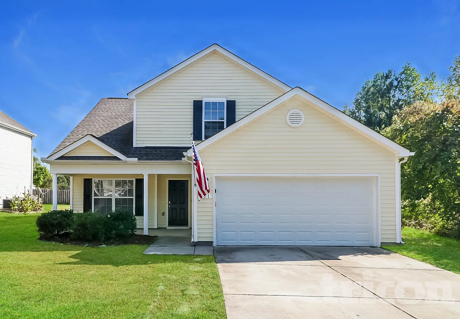 851 Red Oak Tree Drive Fuquay Varina NC — Photo 1