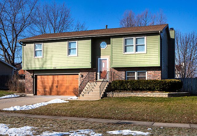 1st image of 518 Waterford Dr