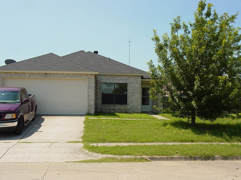 1st image of 624 Capricorn Dr
