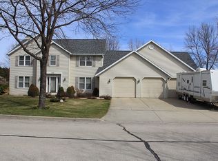 3335 Davies Ave, Green Bay, WI 54311