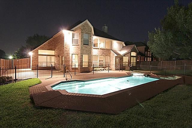 1st image of 3500 Sandhurst Dr
