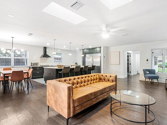 5th image of 5840 SW 37th Avenue