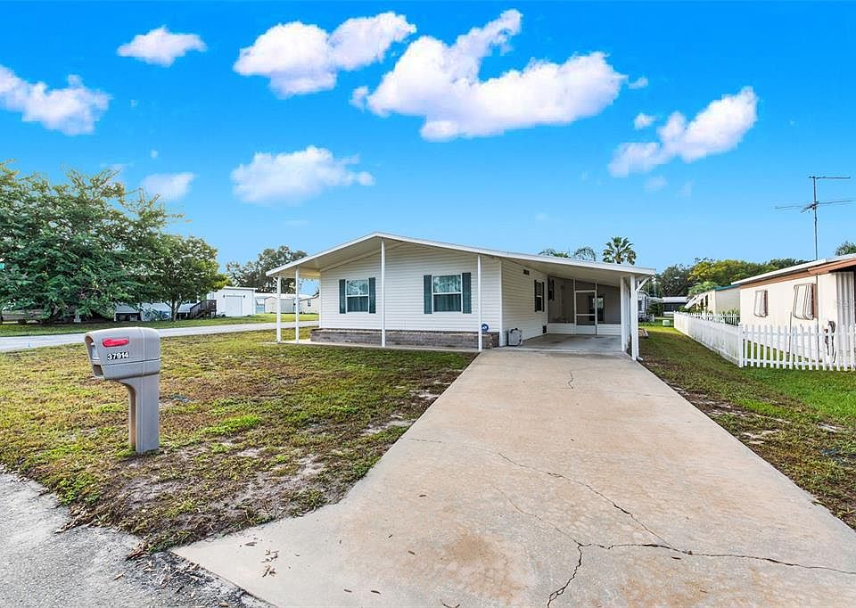 1st image of 37914 PALMETTO PALM DRIVE