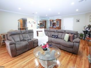 40-44 Rome St APT 3, Newark, NJ 07105
