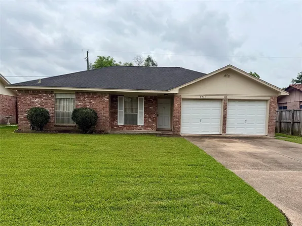 9714 Sumerlin St, Houston, TX 77075