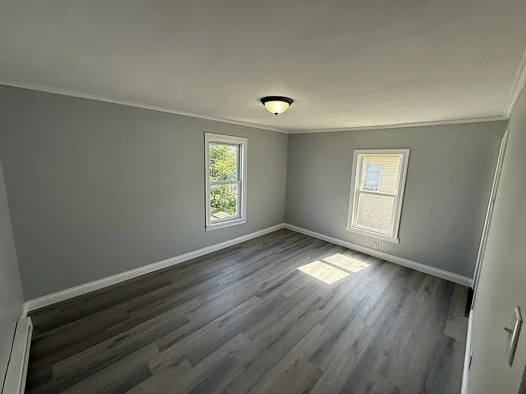 194 Green St — Photo 10