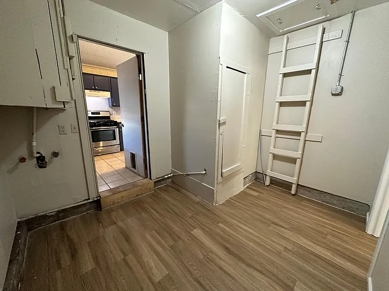 1008 N Nail Pkwy — Photo 31