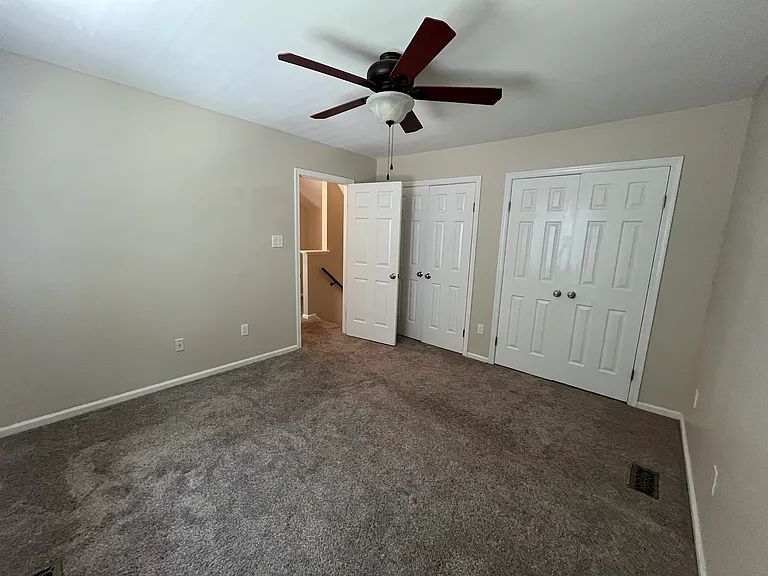 417 Bryan Ct — Photo 10