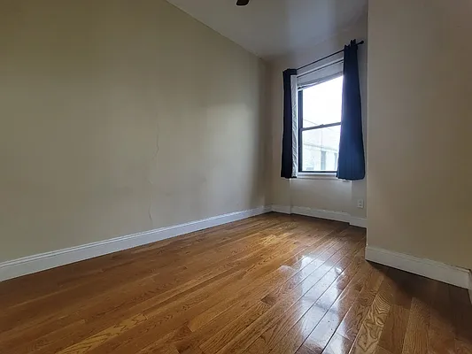 Rented by Beekman Street Realty | media 13