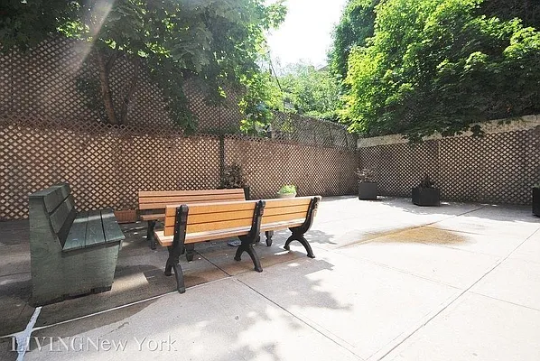 Rented by Living New York | media 16