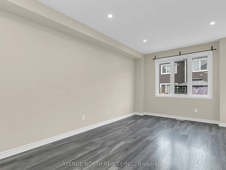 940 Kilbirnie Dr — Photo 20