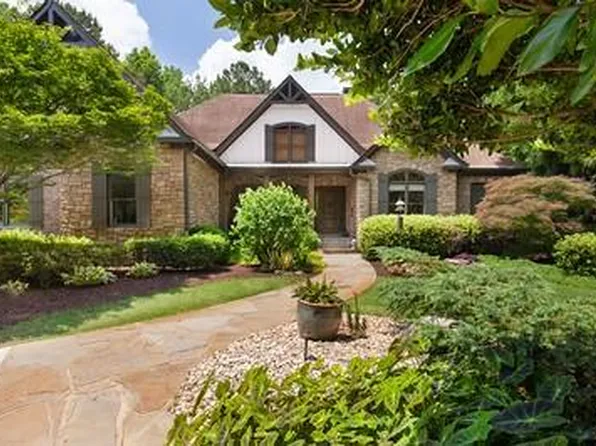 1900 Danforth Pointe Dr NE, Marietta, GA 30066