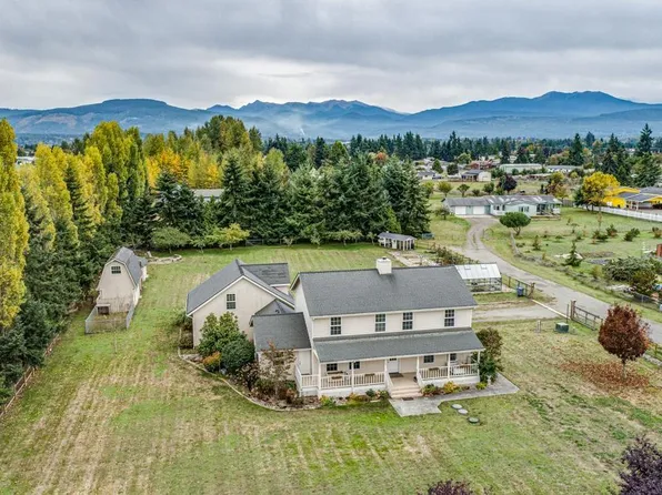 243 Griffith Farm Rd, Sequim, WA 98382