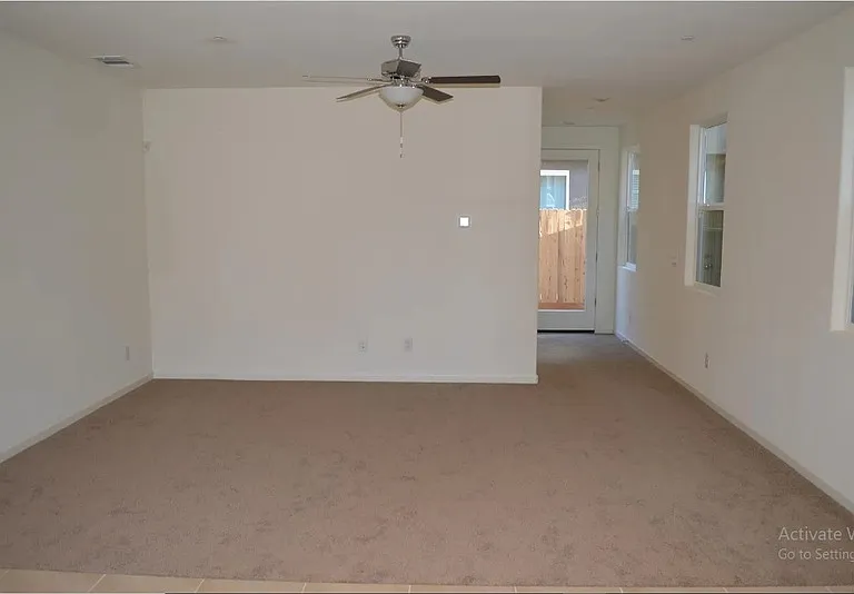 260 Shafer Ave — Photo 6