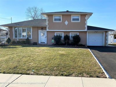 117 Wynnewood Ct, Freehold, NJ, 07728