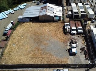 625 & 637 Locust St, Garberville, CA 95542