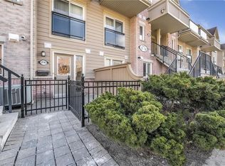 4975 Southampton Dr #276, Mississauga, ON L5M8E5