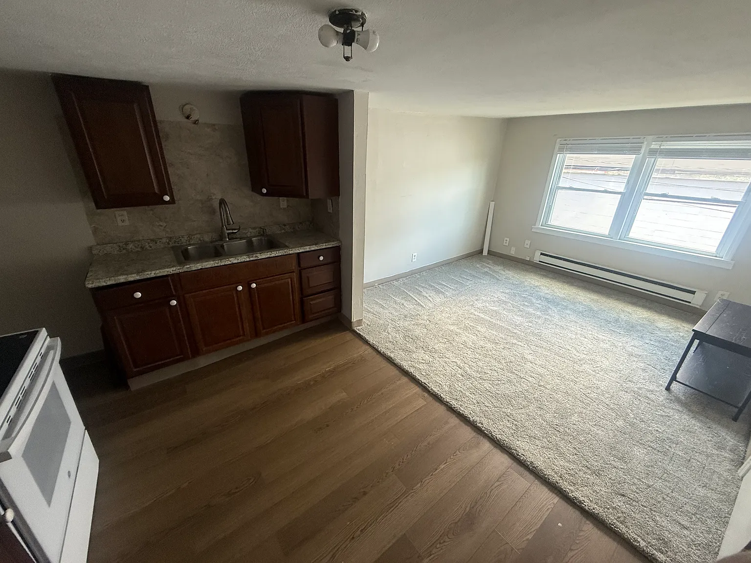 2 bed, 650 sqft, $750 — Photo 4