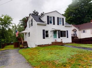24 Richardson St, Auburn, ME 04210