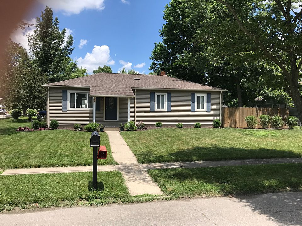 1st image of 1100 Middle Dr