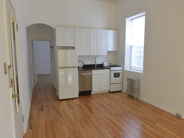 519 S 41st St #1F, Philadelphia, PA 19104