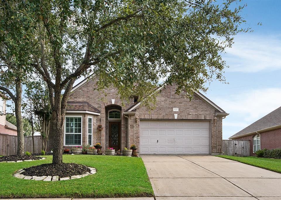 1st image of 8022 Lauren Way