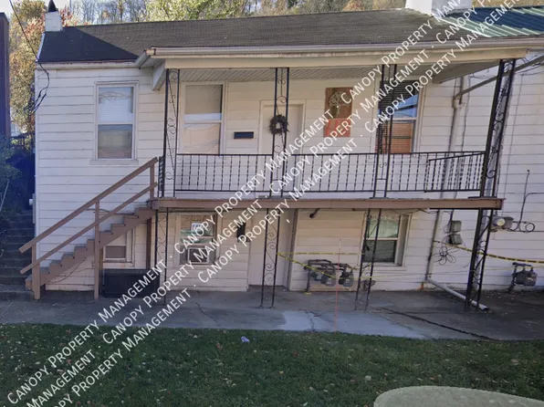 112 1/2 E 4th St, Maysville, KY 41056