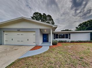 1329 Whispering Pines Dr, Clearwater, FL 33764