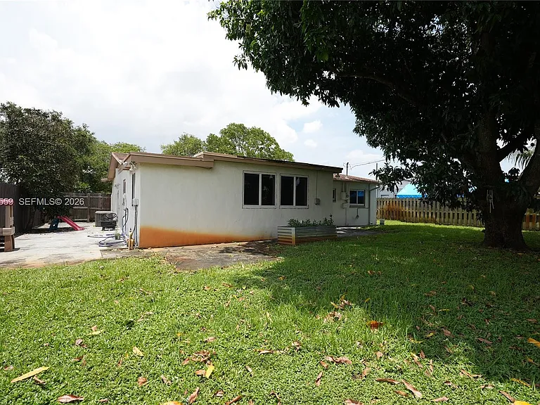 7304 McKinley St — Photo 14