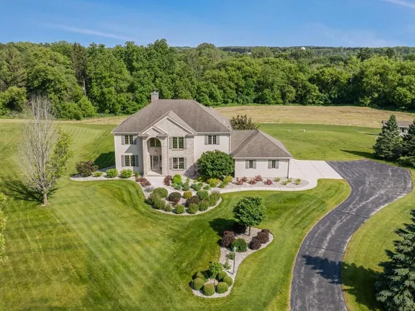 184 Scenic Ridge COURT, Colgate, WI 53017