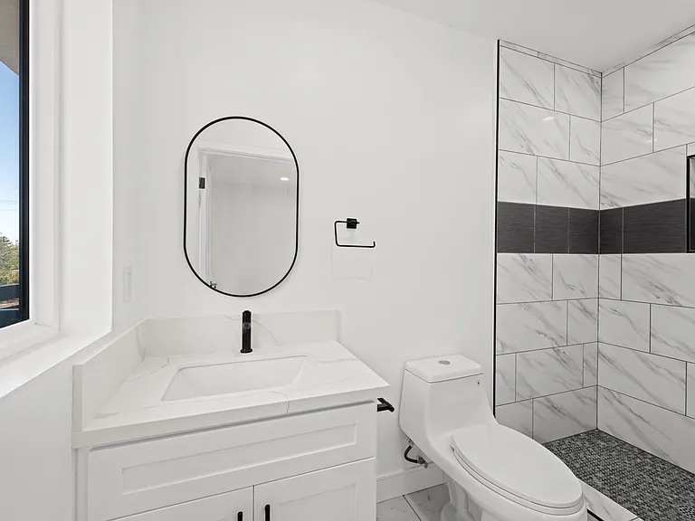 6704 Kester Ave — Photo 24