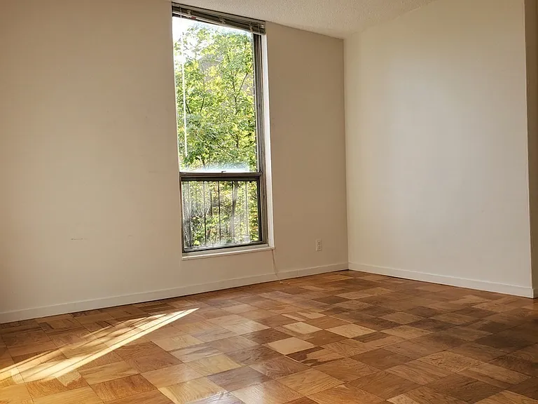 77 Pond Ave #608 — Photo 9