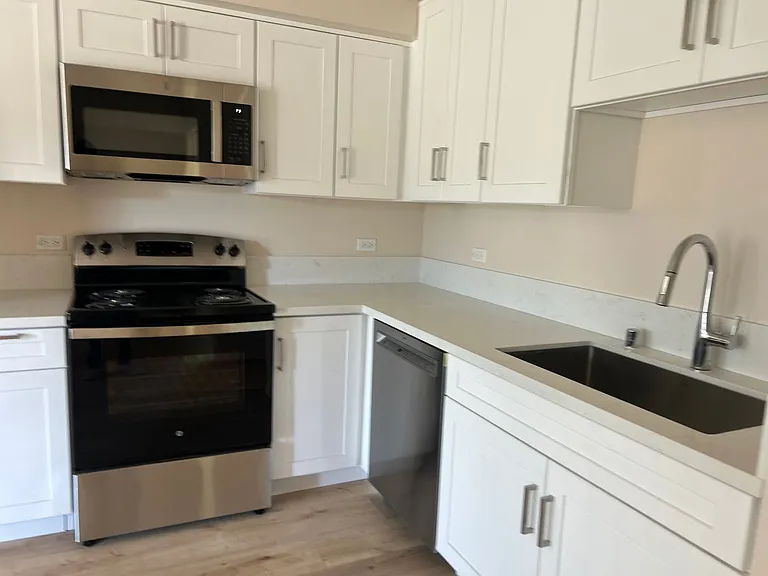 203 Willie James Jones Ave — Photo 23