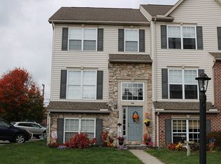 204 E Walnut St, Hanover, PA 17331