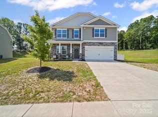 404 Saddlebred Ln, Locust, NC 28097