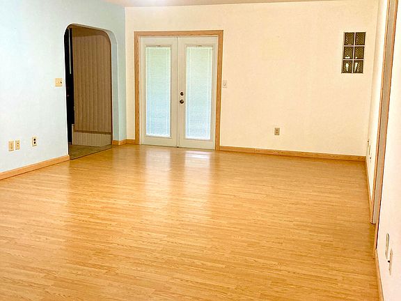 2nd image of 1356 Fargo Dr