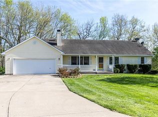 25419 High Dr, Excelsior Springs, MO 64024